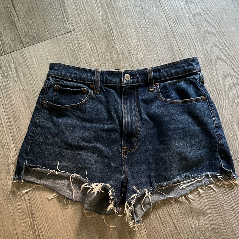 Abercrombie & Fitch Dark Wash High Rise Mom Short Jean Shorts